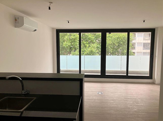Venta Apartamento con Renta Pocitos Monoambiente 1 Baño Terraza - foto 1