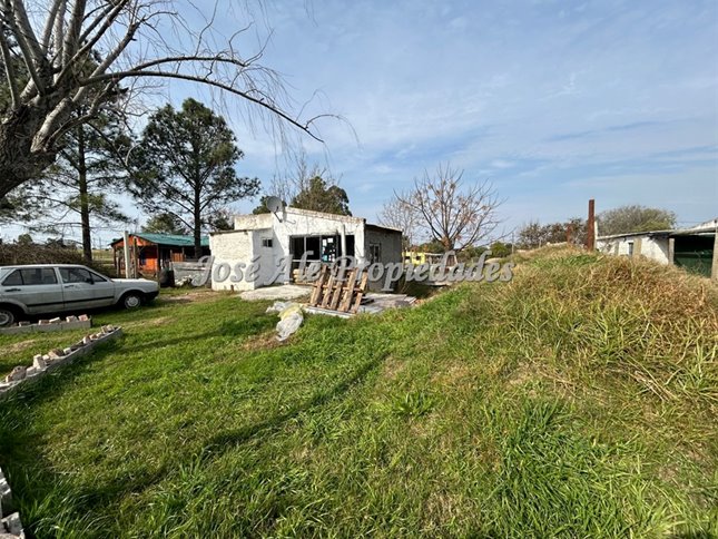 EN VENTA LOTE DE 213 M2 CON CASA, EN BRITOPOLIS. - foto 4