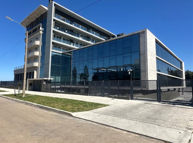 CARRASCO Edificio corporativo Smart Riviera Venta Oficina premium 76m2 a metros de la Rambla - foto 2