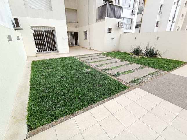 Venta Apartamento Punta Carretas 3 Dormitorios 5 Baños Patio Barbacoa Garaje Doble - foto 1