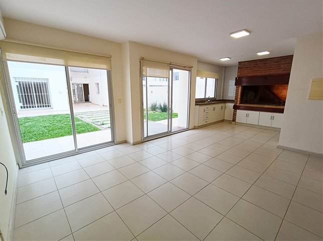 Venta Apartamento Punta Carretas 3 Dormitorios 5 Baños Patio Barbacoa Garaje Doble - foto 3