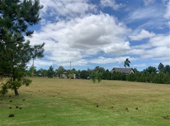 Venta de Terreno en Barrio privado Carmel