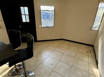 NUDA PROPIEDAD EN VENTA CASA ESQUINA