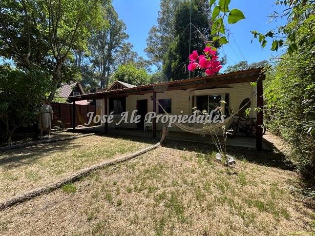 EN VENTA PINTORESCA CASA DE 3 DORMITORIOS EN EL BALEANRIO EL ENSUEÑO, A 150MTS DE LA PLAYA, COLONIA - foto 3