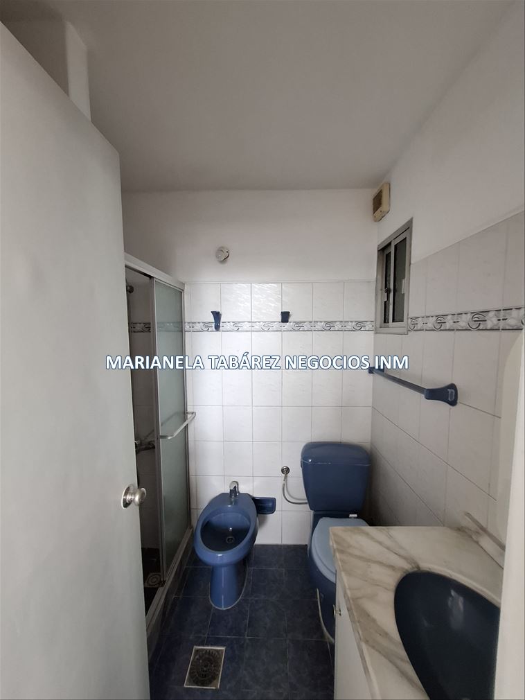 Apartamento 1 dorm. a pasos de Gral. Flores - Jacinto Vera · Foto 4