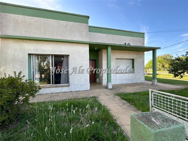 EN VENTA CASA DE 3 DORMITORIOS, COLONIA MIGUELETE, COLONIA - foto 3