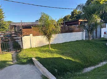 3 VIVIENDAS EN MISMO PADRÓN Solymar norte VENTA Ciudad de l