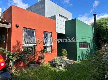 EN VENTA EXCLUSIVIDAD CASA UBICADA PROXIMA A RUTA 1, COLONIA