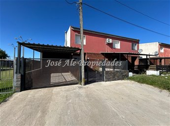 EN VENTA VIVIENDA DE 2 DORMITORIOS, COLONIA