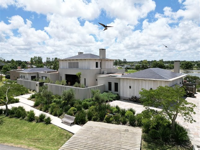 Espectacular Casa en Viñedos de la Tahona - foto 1