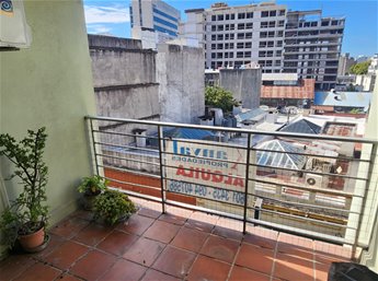 VENTA CORDON OPORTUNIDAD APTO 2 DOR LUMINOSO TERRAZA
