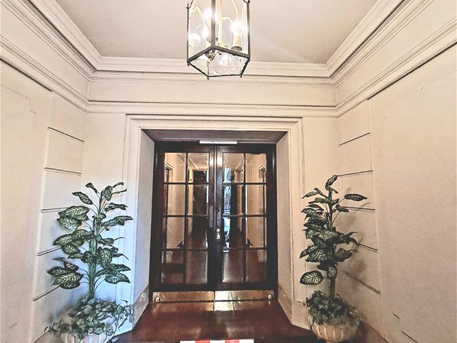 Venta apartamento 3 Dormitorios Y 3 Baños en Pocitos - foto 4