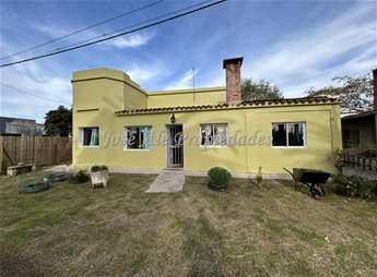 EN VENTA PROPIEDAD UBICADA SOBRE RUTA Nº1, COLONIA