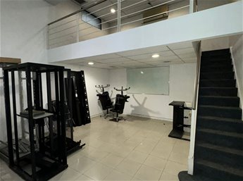 PLANTA DE OFICINAS CIUDAD VIEJA