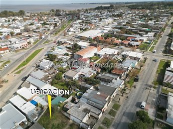 EN VENTA TERRENO UBICADO EN EL CENTRO DE JUAN LACAZE, COLONIA