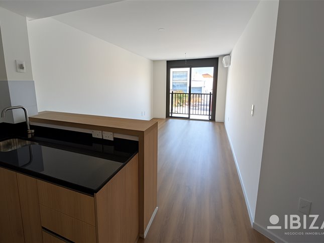 Alquiler Moderno apartamento 1 dormitorio con terraza OPCIÓN GARAGE - La Blanqueada - foto 2