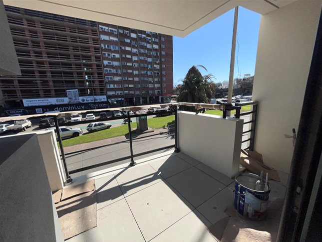 LA BLANQUEADA, ESTRENA  APARTAMENTO 2 DORMITORIOS AL FRENTE CON BALCON - foto 1