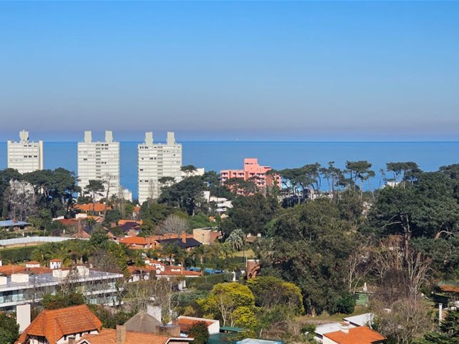 Venta Apartamento Punta del Este - Arcobaleno 3 Dormitorios 3 Baños Muebles Garaje - foto 2