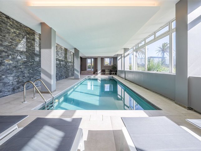 CARRASCO SUR Bilu Riviera, Venta Apartamento 2 Dormitorios sobre Rambla, vista lateral al mar, terrazas, muy luminoso, AMENITIES: Piscina climatizada, Barbacoa con parrillero, Gimnasio - foto 4
