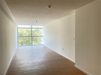Venta monoambiente 37 m2 frente Plaza del Entrevero Centro