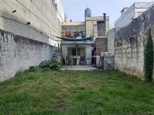 Venta Casa La Blanqueada Ideal 2 familias o Renta Independiente - foto 2
