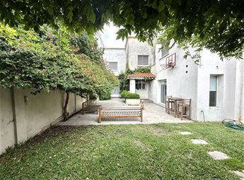 Venta casa 4 dormitorios, 3 baños, jardin verde, calefaccion Parque Batlle