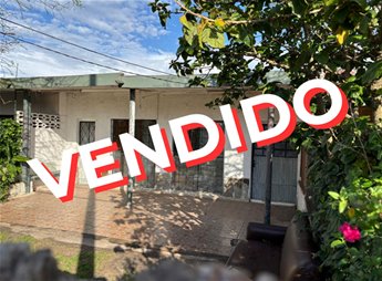 *** VENDIDO *** A RECICLAR SOBRE AV. GESTIDO OPCIÓN COMERCIO Y/O VIVIENDA Venta Solymar Ciudad de la Costa