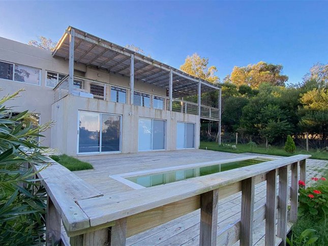 Venta de casa chacra boutique en Balneario Buenos Aires opción de alquiler temporal - foto 1