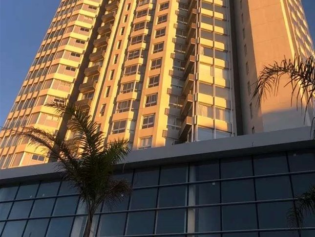 Venta Local Comercial Punta del Este - Cantegril - foto 2