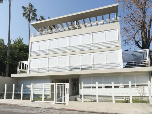 Moderno APTO 1 Dormitorio con patios de Uso Exclusivo en PB – 73 m2 Totales – Punta Carretas