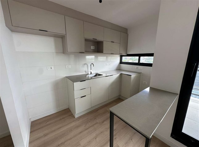LA BLANQUEADA Venta Apartamento 2 Dormitorios con terrazas, muy luminoso, vistas despejadas, AMENITIES: Barbacoa con parrillero, Beneficios fiscales por ley de vivienda promovida. - foto 2