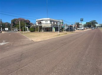 EXCELENTÍSIMA UBICACIÓN PRÓXIMO SHOPPING Y ANCAP LAGOMAR Local Comercial Alquiler Ciudad de la Costa