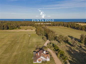 Terrenos en Venta al Mar en Punta Polo Club Barrio Cerrado