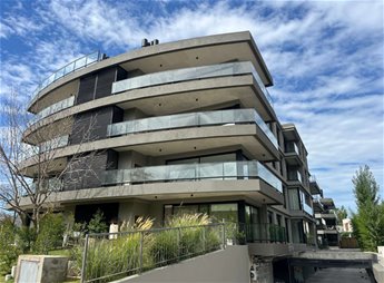 Apartamento de 3 dormitorios 3 baños. Barrio Parques en Carrasco. A Estrenar. Polo Parc