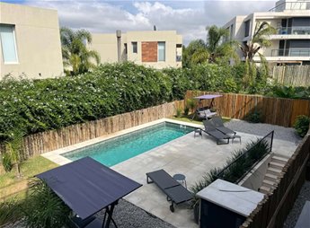 Apartamento en Carrasco Barrios con Seguridad