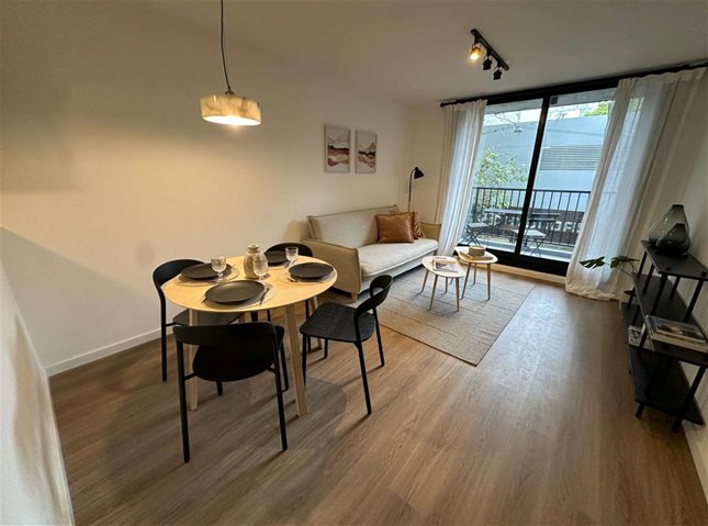 CENTRO Pre Venta Apartamento 2 Dormitorios, terrazas, muy luminoso, finas terminaciones, Beneficios fiscales por Ley de vivienda promovida, Gtos comunes: $6.500, Entrega inmediata! - foto 3