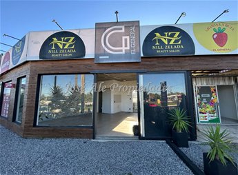 LOCAL COMERCIAL DE 47M2 CON 6M DE VIDRIERA, EN EL GENERAL COLONIA EN ALQUILER