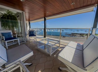 Apartamento venta Punta del Este - Peninsula 4 Dormitorios 4 Baños /PUERTO/ Muebles / Garaje cerrado individual