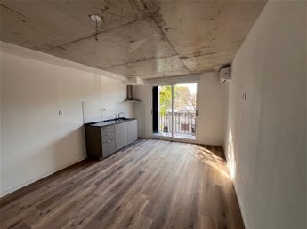 ESTRENA ,apartamento 1 dormitorio al frente mas garaje ,TRES CRUCES