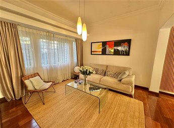 Venta casa 5 dormitorios con fondo en el Puerto del Buceo