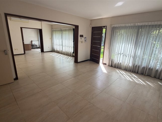 Venta casa carrasco Sur - foto 3