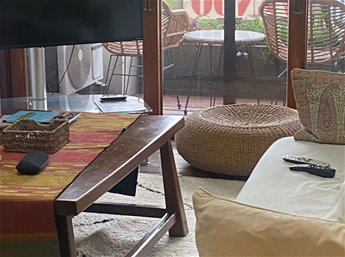apartamento 2 dormitorios con vista al golf , terraza y parrllero
