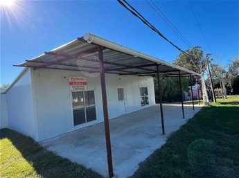 Se alquila local comercial en Vista Mar Kiyu San José
