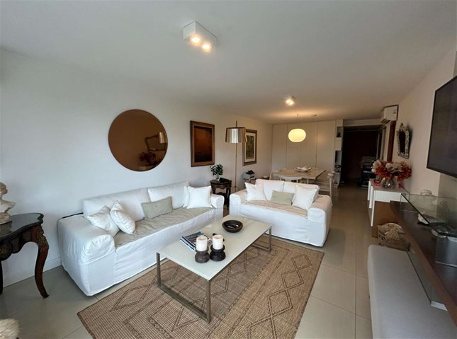 Venta Apartamento Punta del Este - Brava | 3 Dormitorios 3 Baños - foto 2