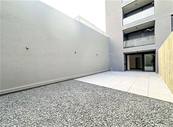 Apartamento Monoambiente Con Patio En Venta