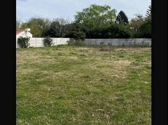 Venta Terreno 1353 m² en Nicolich con vista al lago