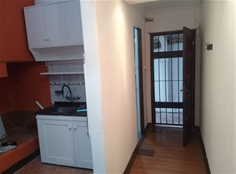 Apartamento en alquiler de dos dormitorios. Terraza transitable con parrillero.