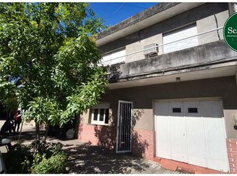 VENTA PADRÓN ÚNICO CIUDAD DE RIVERA CENTRICO FONDO GARAGE