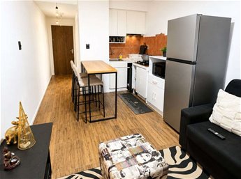 MONOAMBIENTE AL FRENTE EN VENTA CON RENTA CENTRO