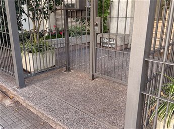 Alquiler monoambiente ideal oficina o casa habitación en Punta Carretas